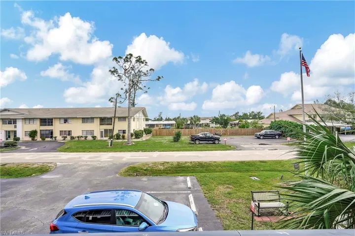 4906 Victoria Dr # 209, Cape Coral, Florida 33904