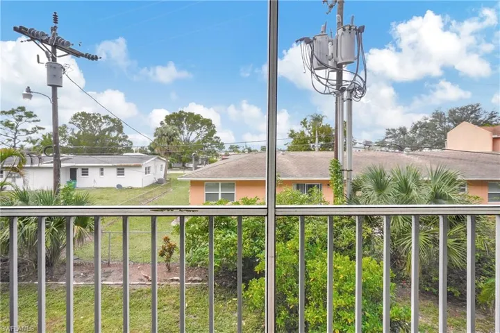 4906 Victoria Dr # 209, Cape Coral, Florida 33904