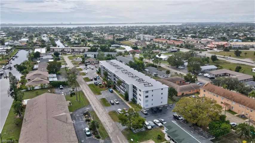 4906 Victoria Dr # 209, Cape Coral, Florida 33904