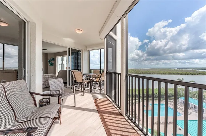 4183 Bay Beach Ln 375, Fort Myers Beach, Florida 33931