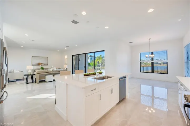 Fabulous kitchen full of upgrades