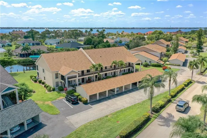 15140 Riverbend Blvd 506, North Fort Myers, Florida 33917