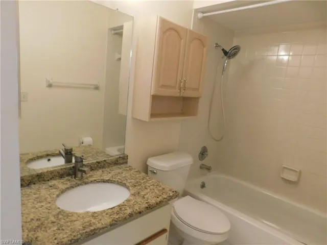 15140 Riverbend Blvd 506, North Fort Myers, Florida 33917