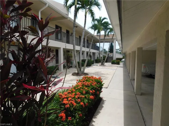 15140 Riverbend Blvd 506, North Fort Myers, Florida 33917