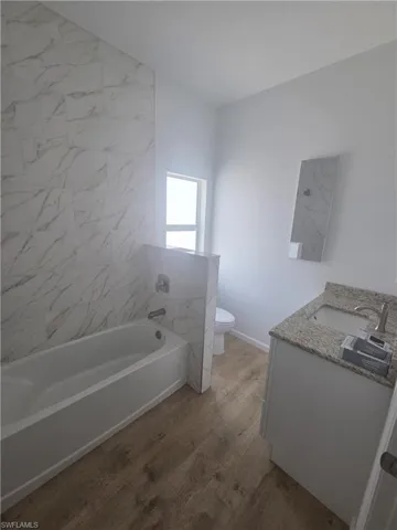 2nd/Guest Bathroom