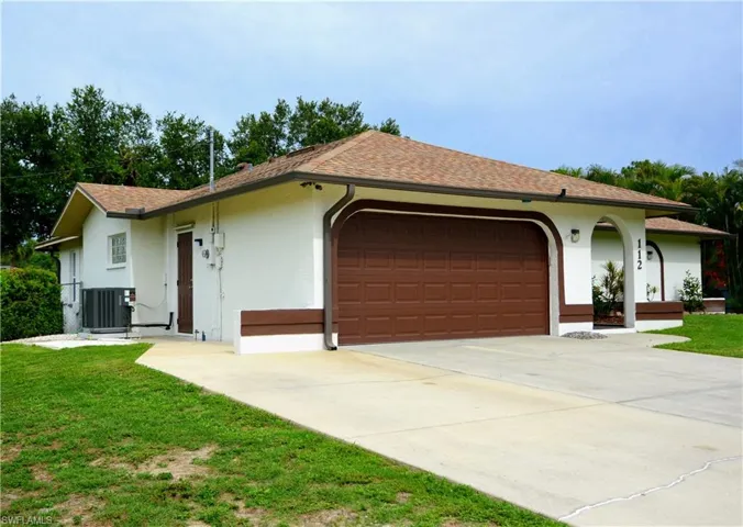 112  Jefferson  AVE, Lehigh Acres, FL 33936
