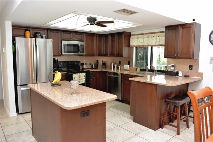 112  Jefferson  AVE, Lehigh Acres, FL 33936