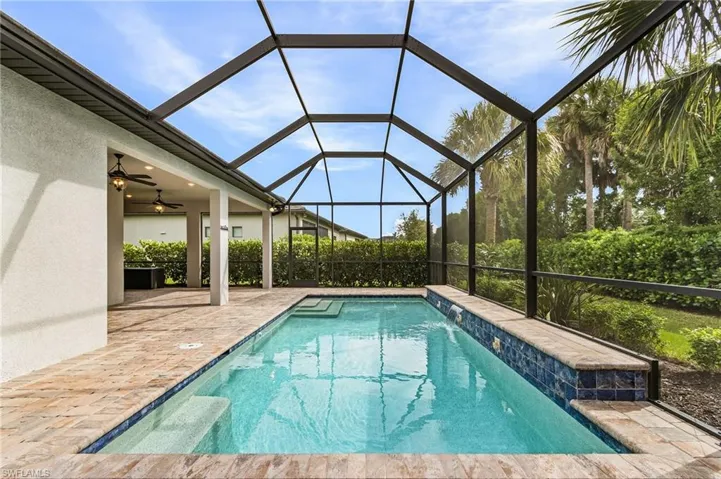 2076  Yellowfin  CIR, Naples, FL 34114