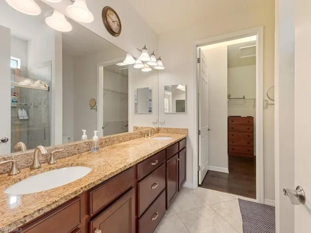Primary bath