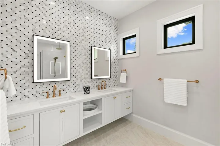 268 N Barfield Dr, Marco Island, Florida 34145