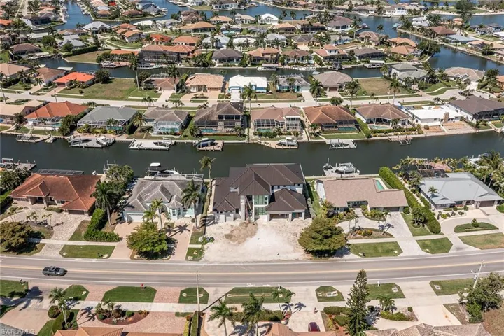 268 N Barfield Dr, Marco Island, Florida 34145