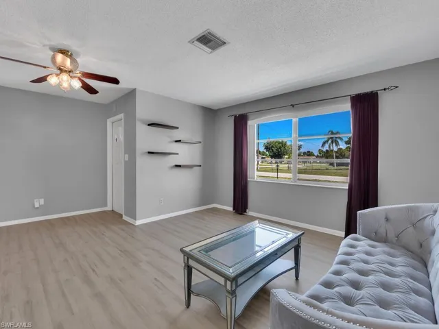 27  Greenwood  AVE, Lehigh Acres, FL 33936