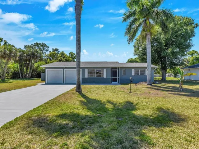 27  Greenwood  AVE, Lehigh Acres, FL 33936
