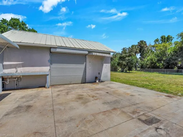27  Greenwood  AVE, Lehigh Acres, FL 33936
