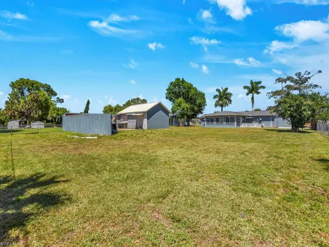 27  Greenwood  AVE, Lehigh Acres, FL 33936