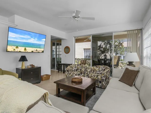 Living room with ceiling fan