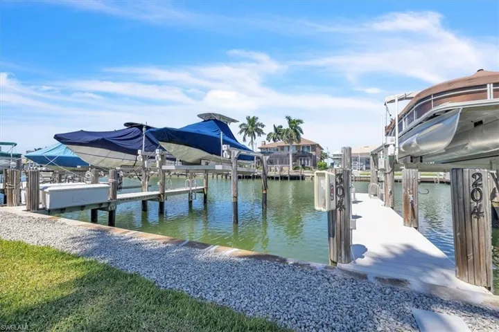 Dock Associated with the Unit