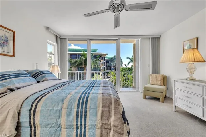 848 Collier Ct 304, Marco Island, Florida 34145