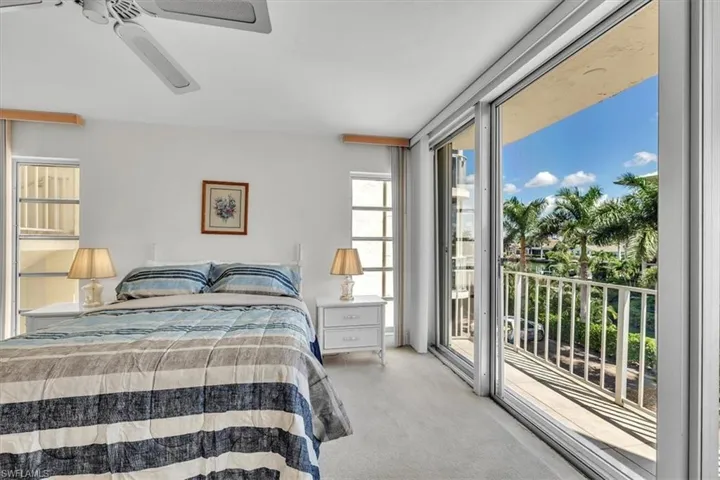848 Collier Ct 304, Marco Island, Florida 34145