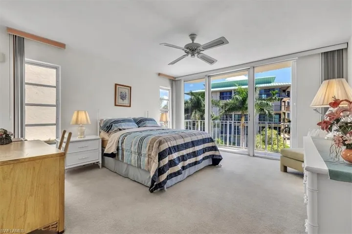 848 Collier Ct 304, Marco Island, Florida 34145