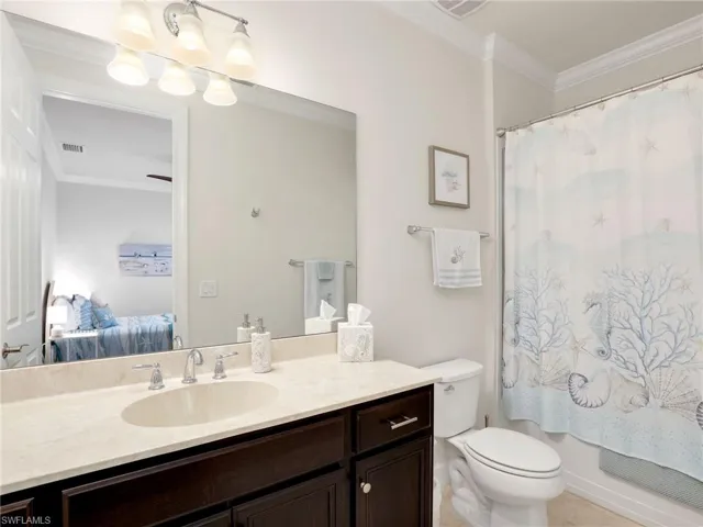 Bedroom Ensuite/Bath