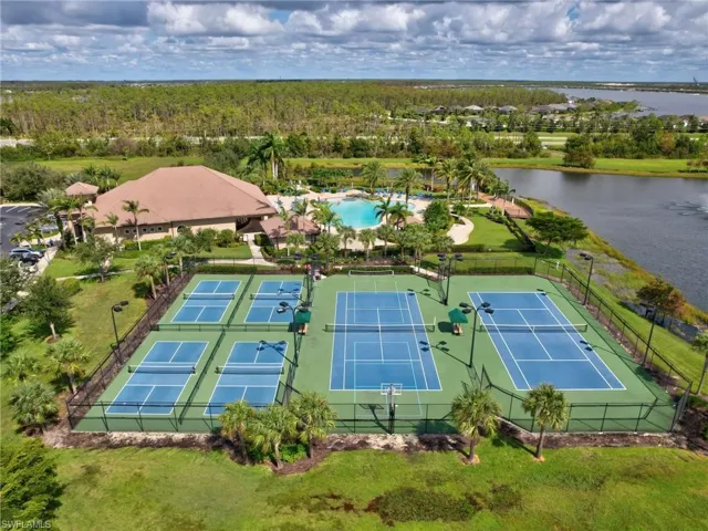 Tennis & Pickleball