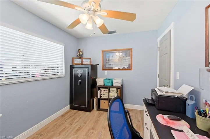 7219 Reymoor Dr, North Fort Myers, Florida 33917