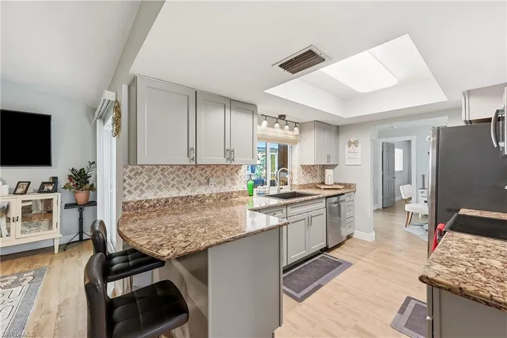 7219 Reymoor Dr, North Fort Myers, Florida 33917