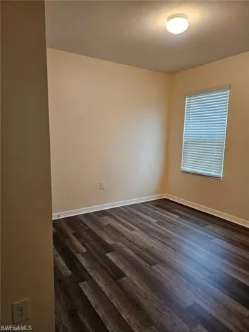 10517  Canal Brook  LN, Lehigh Acres, FL 33936