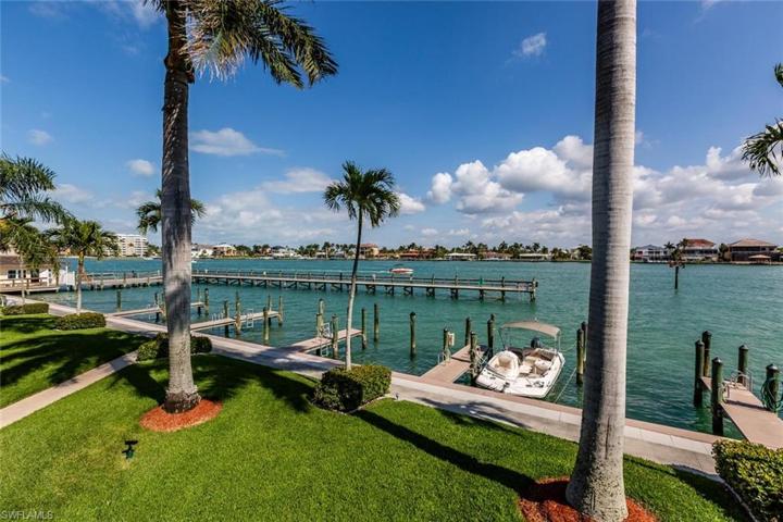 Right on the Marco River with Boat Docks