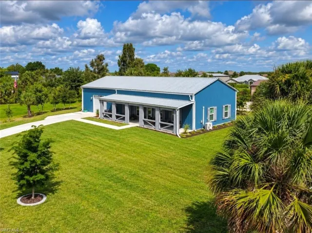 3824 Helms Ct, Fort Myers, Florida 33905