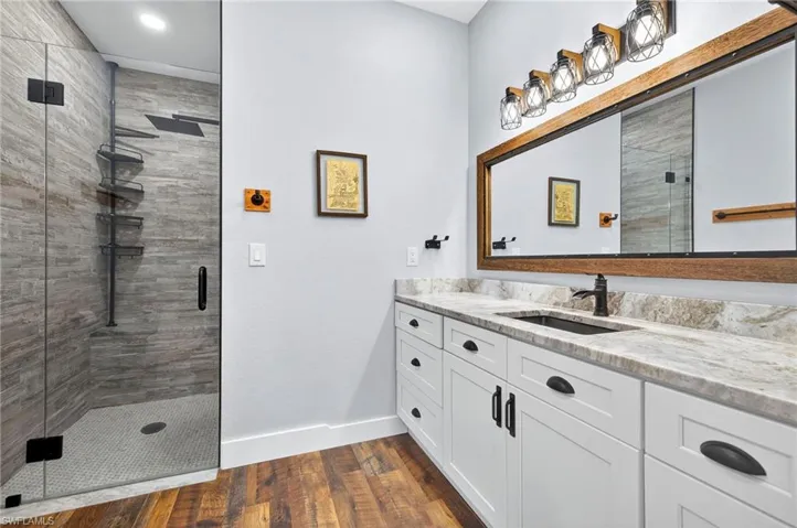 3824 Helms Ct, Fort Myers, Florida 33905