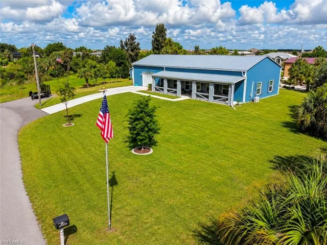3824 Helms Ct, Fort Myers, Florida 33905