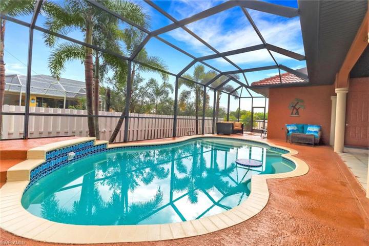 2613 SW 22nd PL, CAPE CORAL FL 33914