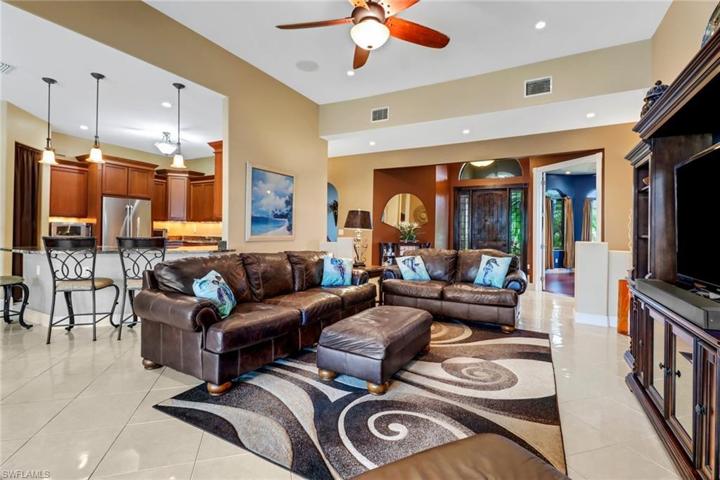 2613 SW 22nd PL, CAPE CORAL FL 33914