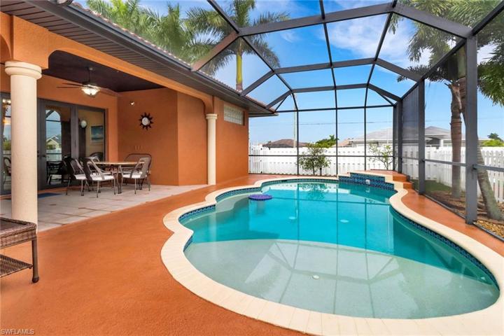 2613 SW 22nd PL, CAPE CORAL FL 33914