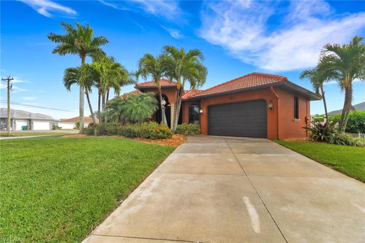 2613 SW 22nd PL, CAPE CORAL FL 33914