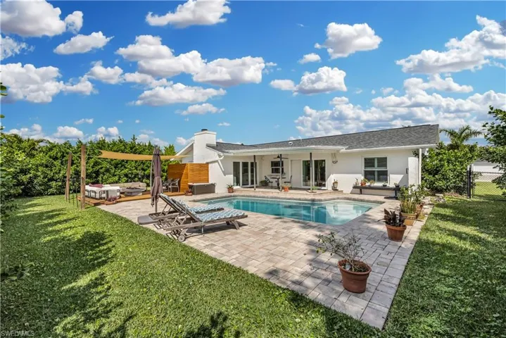 5541  Amoroso  DR, Fort Myers, FL 33919