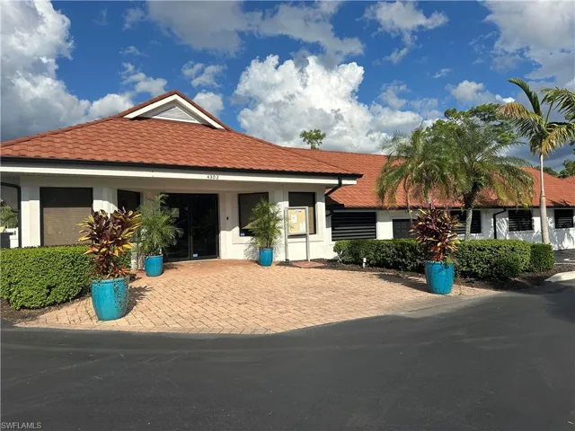 Golf Pro Shop