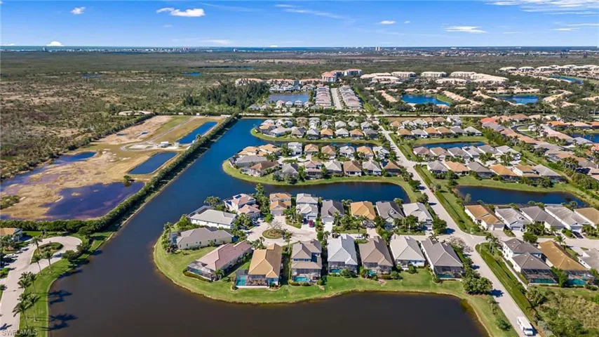 17807  Vaca  CT, Fort Myers, FL 33908