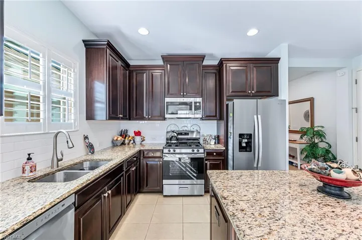 17807  Vaca  CT, Fort Myers, FL 33908