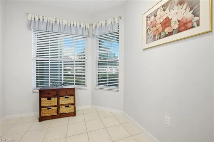 8259 Parkstone Pl 106, Naples, Florida 34120