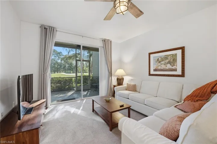 8259 Parkstone Pl 106, Naples, Florida 34120