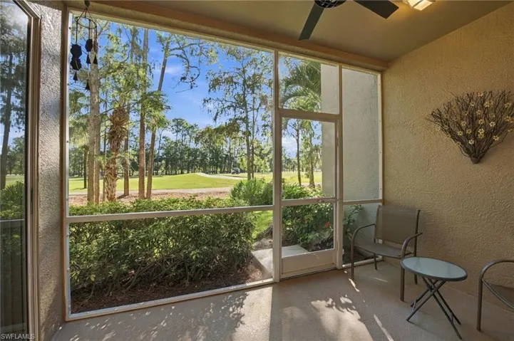 8259 Parkstone Pl 106, Naples, Florida 34120