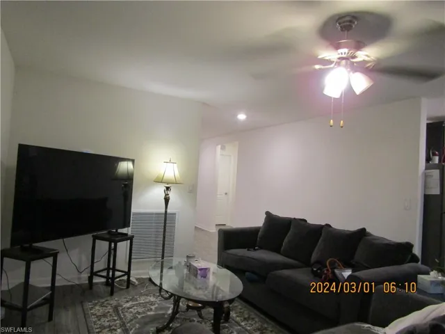 2000 NW 23rd ST, CAPE CORAL FL 33993