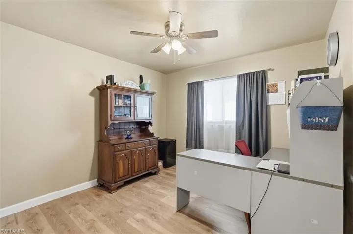 2501 SW 52nd  TER, Cape Coral, FL 33914