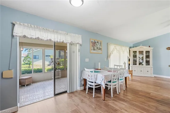 2501 SW 52nd  TER, Cape Coral, FL 33914