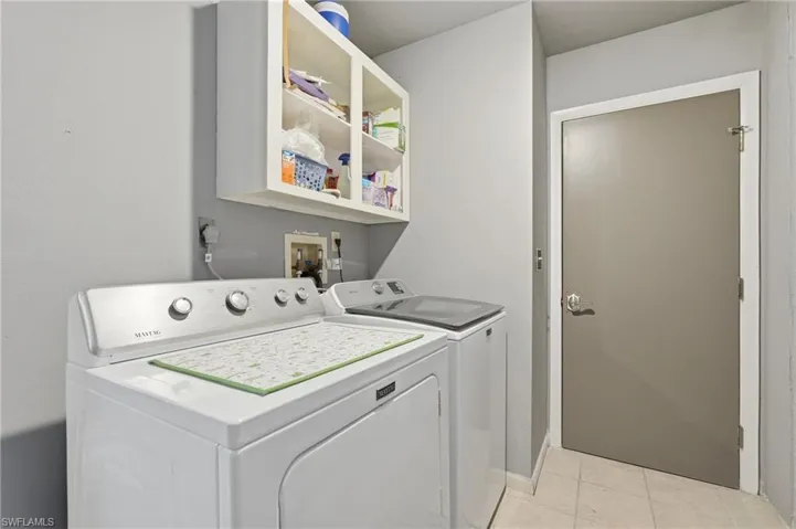 2501 SW 52nd  TER, Cape Coral, FL 33914