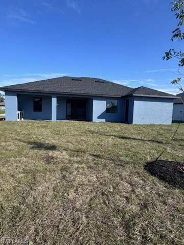 106 NW 13th  AVE, Cape Coral, FL 33993