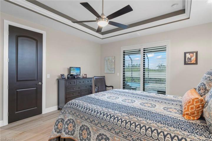 Behind that door.....a large walk in closet with plenty of room for a large wardrobe and lots of shoes!
